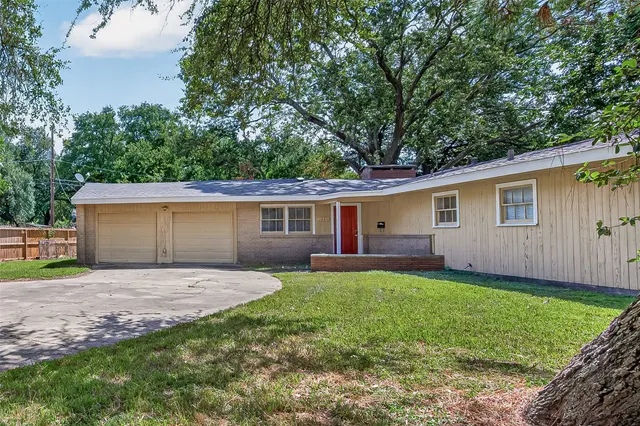 Popular Kirsten Real Estate
