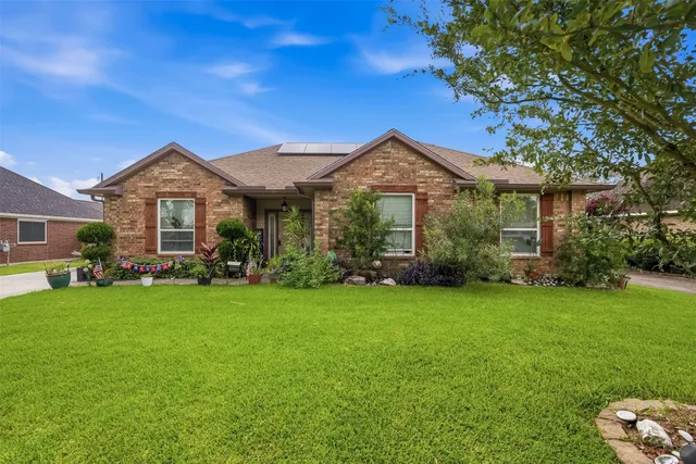 Popular Godard Park Real Estate