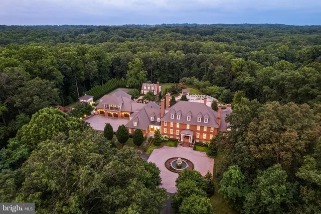 Popular Oakton Real Estate