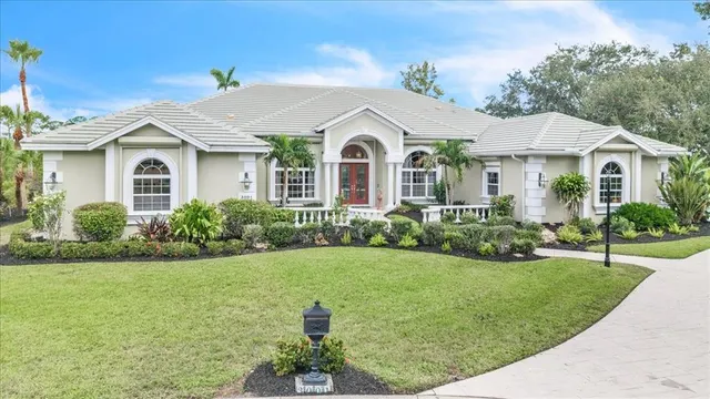 Expensive RIVERWOOD Real Estate
