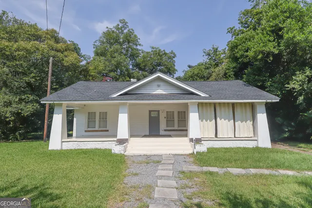 Cheap Lynmore Real Estate
