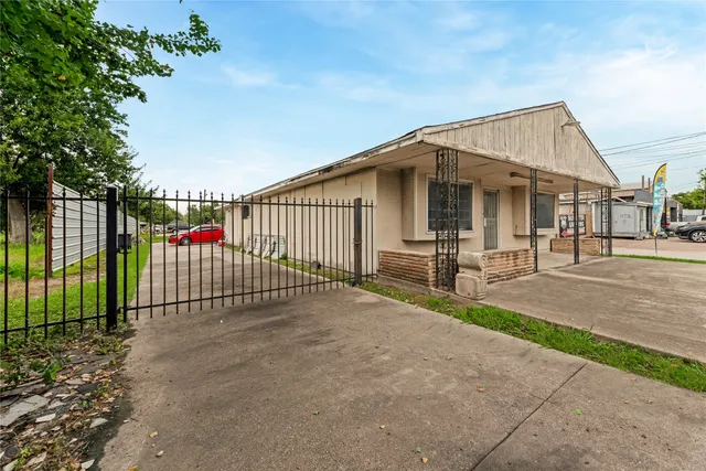 Popular Blue Bell Place Sec 02 Real Estate