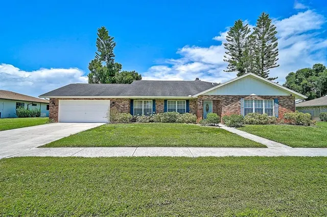 Popular SORRENTO WOODS Real Estate