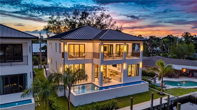 Expensive DEMERE LANDING Real Estate
