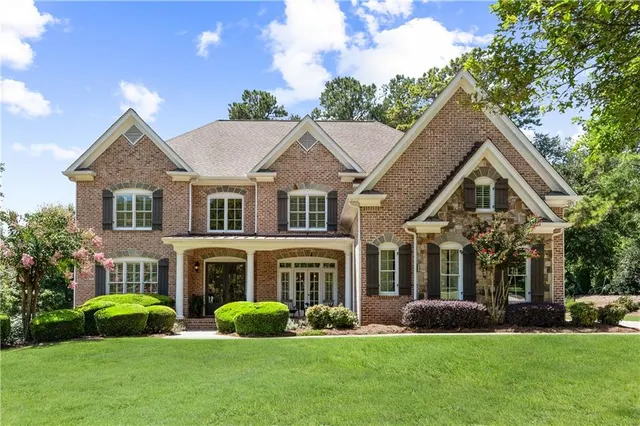 Popular THE HERMITAGE Real Estate