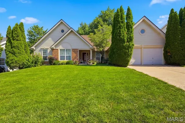 Popular Jamestowne One Real Estate