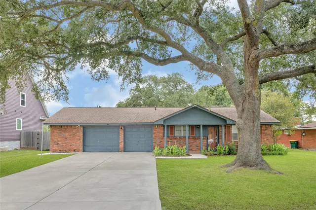 Popular Vauthier Henry Real Estate
