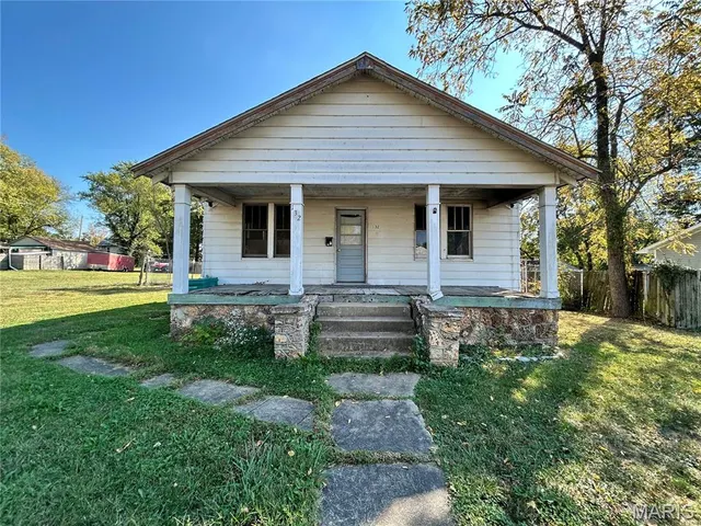 Popular Virginia B Curtis Real Estate