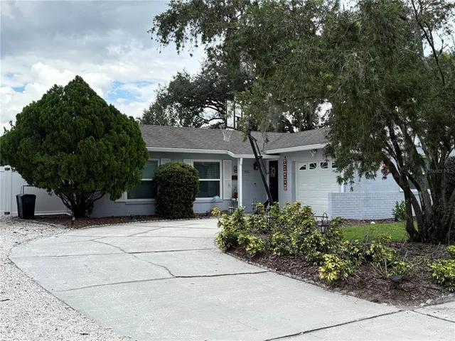 Cheap LAKE KATHRYN WOODS Real Estate