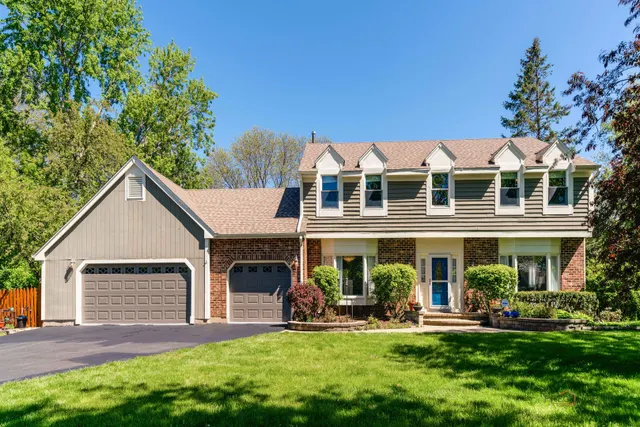 Popular Oak Hills Real Estate