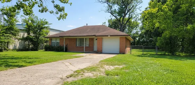 Popular Farmstead Acres Real Estate