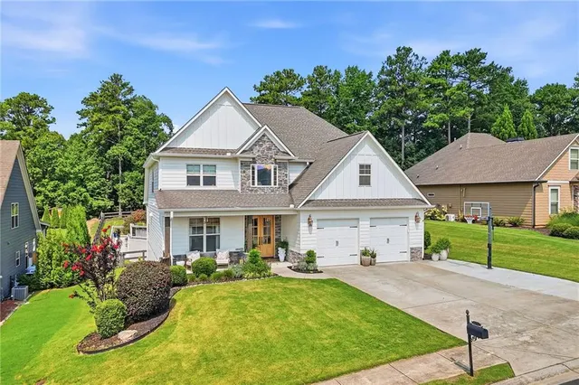 Popular Highland Point Real Estate