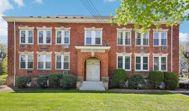 Cheap Tappan Real Estate