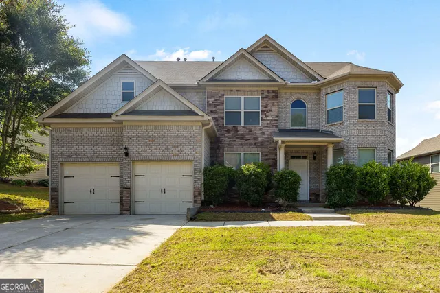 Popular Fairburn Real Estate
