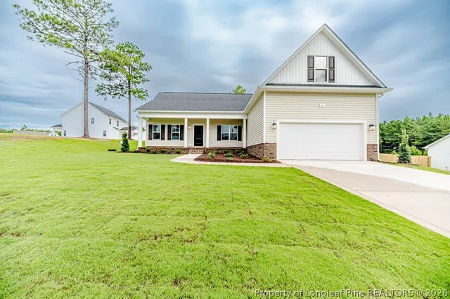 Expensive HIDDEN LAKES (HARNETT) Real Estate