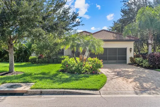 Cheap BOUGAINVILLEA PLACE Real Estate