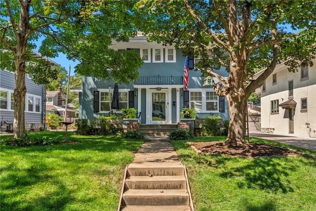 Cheap Country Club District Real Estate