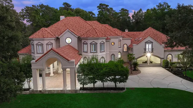 Popular Smith Elizabeth Real Estate