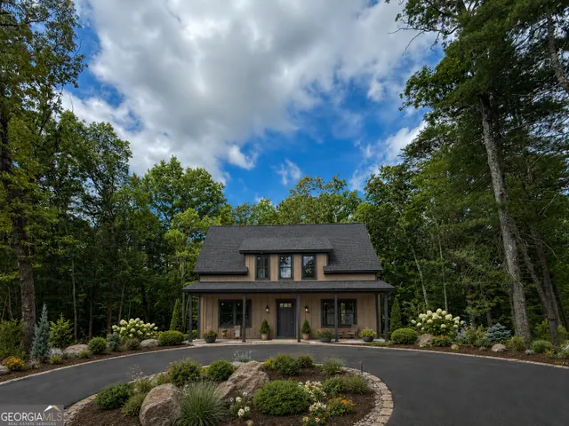 Popular Blue Creek Forest Real Estate