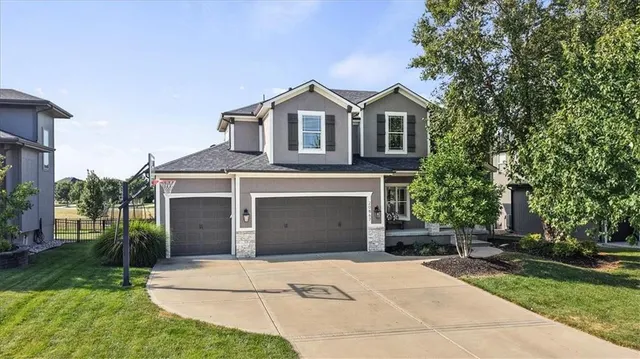 Popular Prairie Point Real Estate