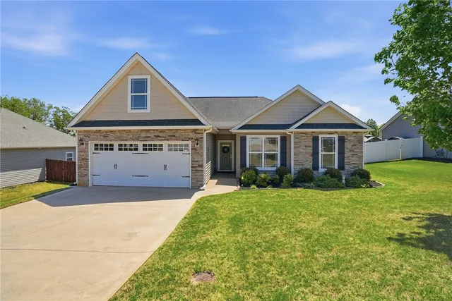 Cheap Blythwood Real Estate