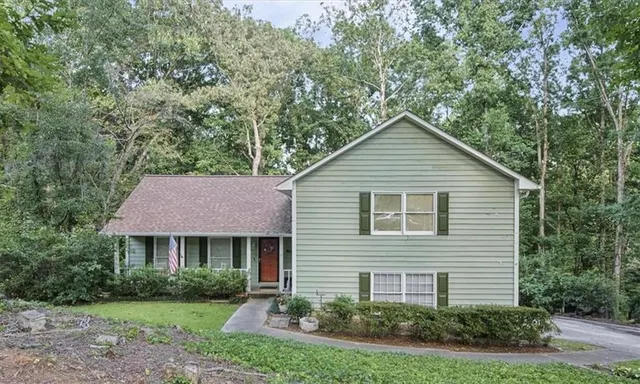 Popular SHANNON GREEN Real Estate