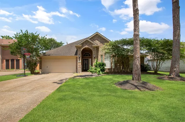 Cheap Sunset Lakes Real Estate