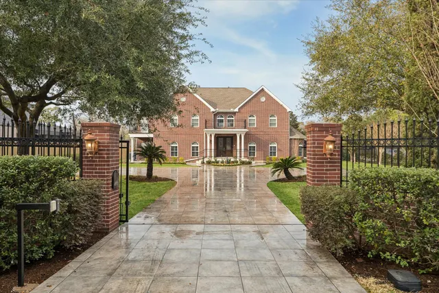 Cheap Campbell Place Real Estate