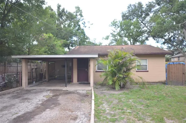 Popular FERN CLIFF Real Estate