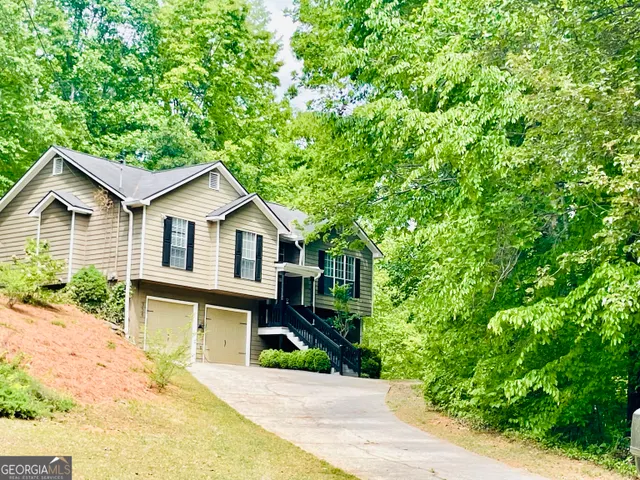 Popular WAVERLY WALK Real Estate