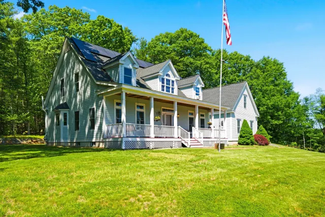 Popular Goffstown Real Estate