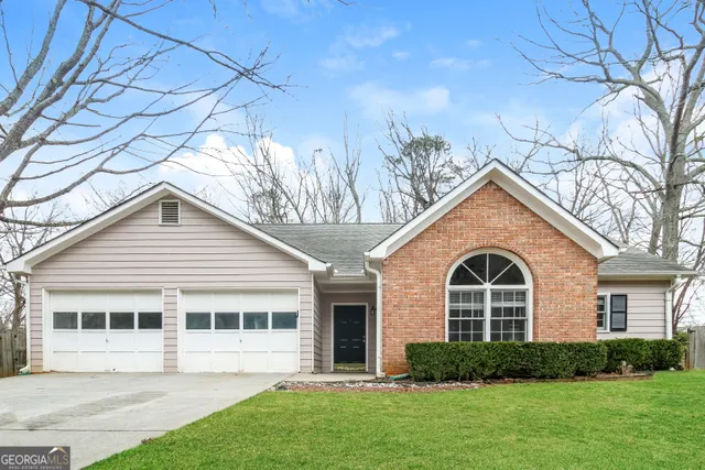 Popular Frontier Woods Real Estate