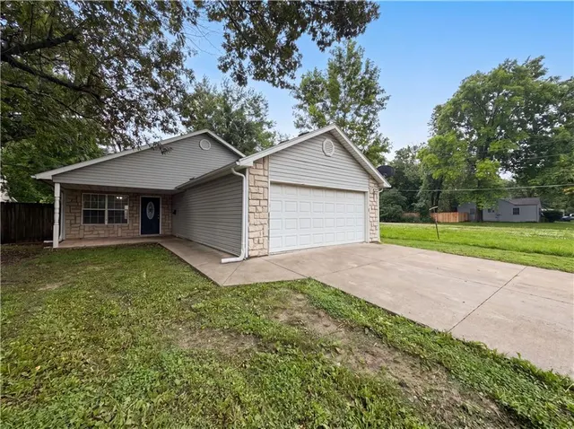 Popular Jacks Add Real Estate