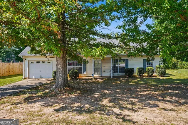 Cheap FOREST HILLS Real Estate
