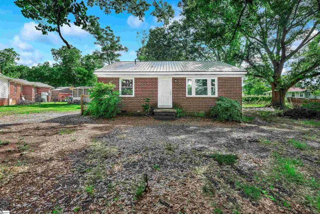 Popular Evergreen Hills Real Estate