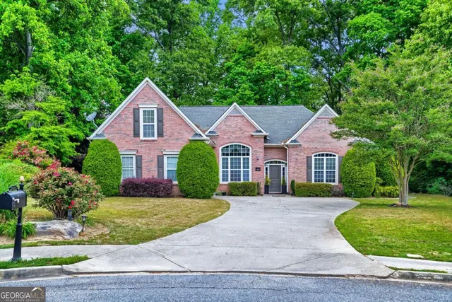 Expensive Barimore Real Estate