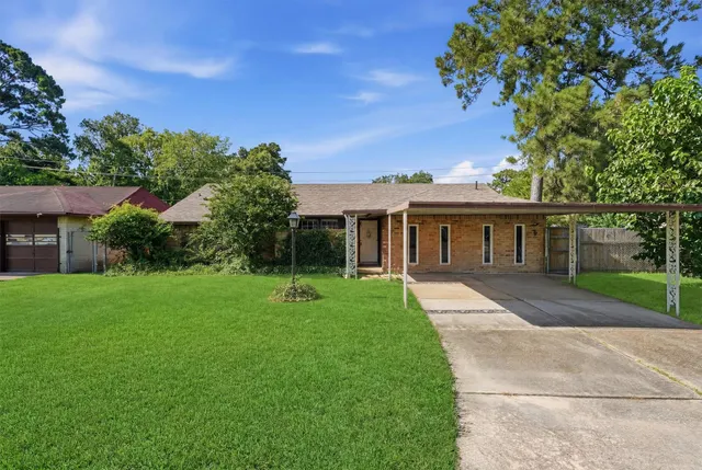 Cheap Northwood Manor Real Estate