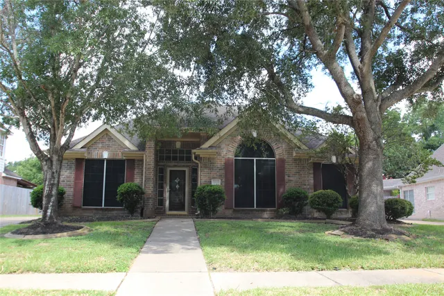 Popular Kelliwood Terrace Sec 1 Real Estate