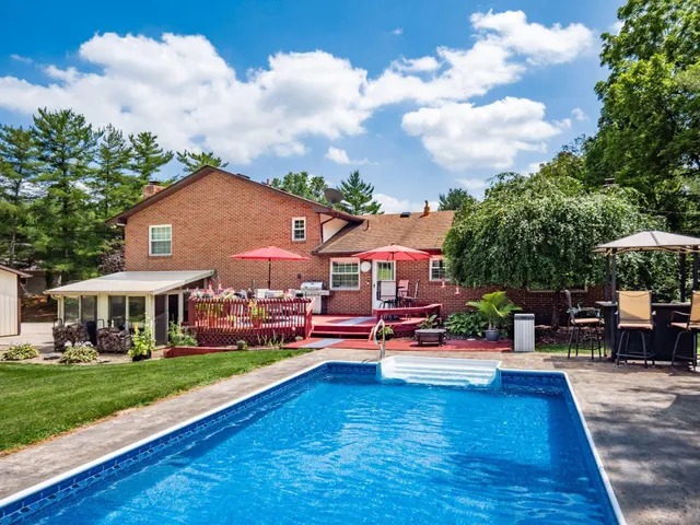 Popular St Albans Real Estate