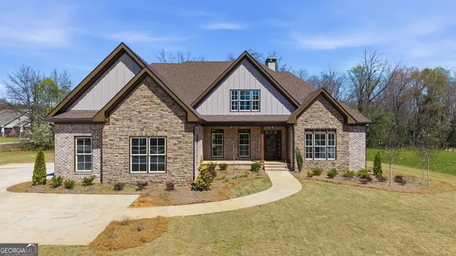 Popular Charles Place Real Estate