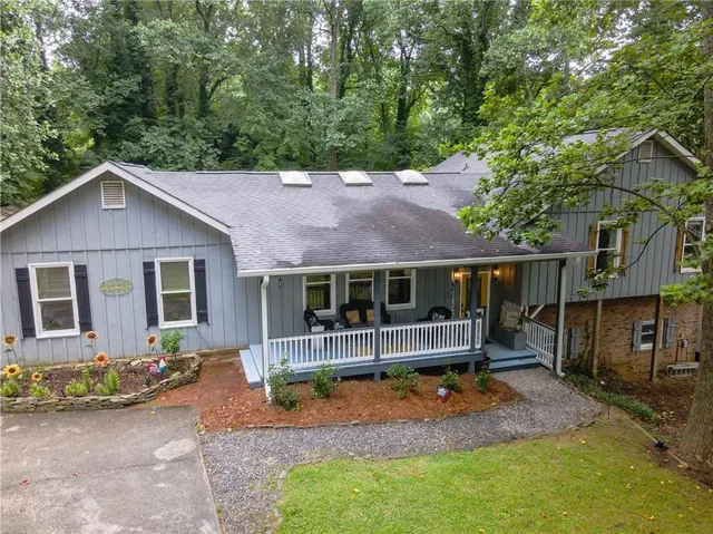 Popular Northlake Real Estate