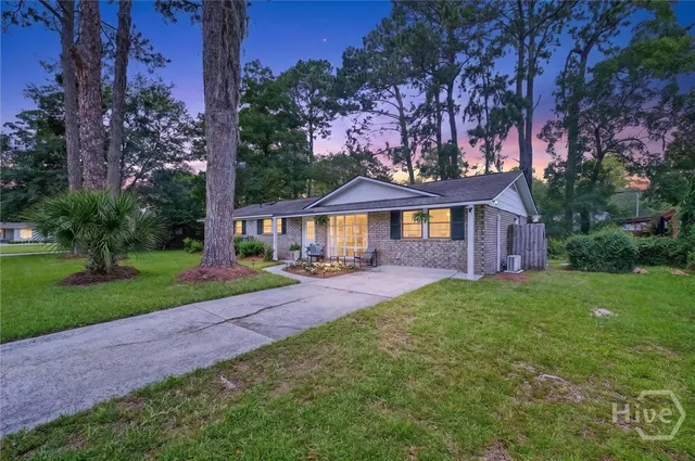 Popular Windsor Forest Sub Real Estate