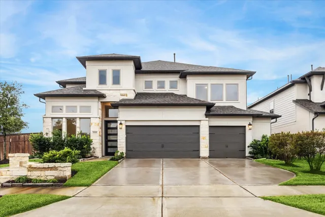 Popular Sienna Sec 33c Real Estate