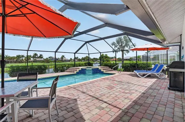 Popular ROYAL TEE COUNTRY CLUB ESTATES Real Estate