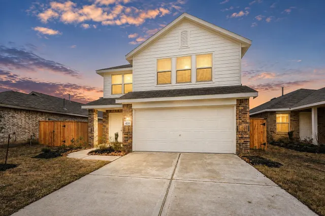 Popular Burnet Fields Real Estate