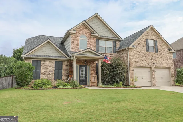 Popular Hollowstone Real Estate