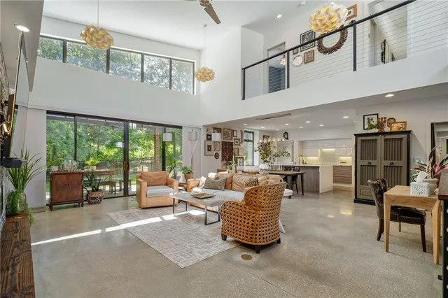 Popular Canaan Lake Real Estate