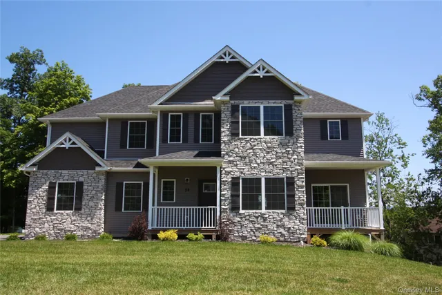 Popular The Meadowbrook Estates Real Estate
