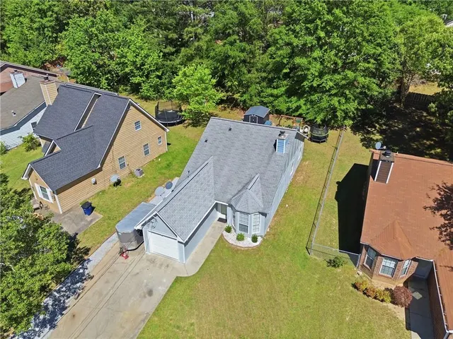 Popular East Field Place Real Estate