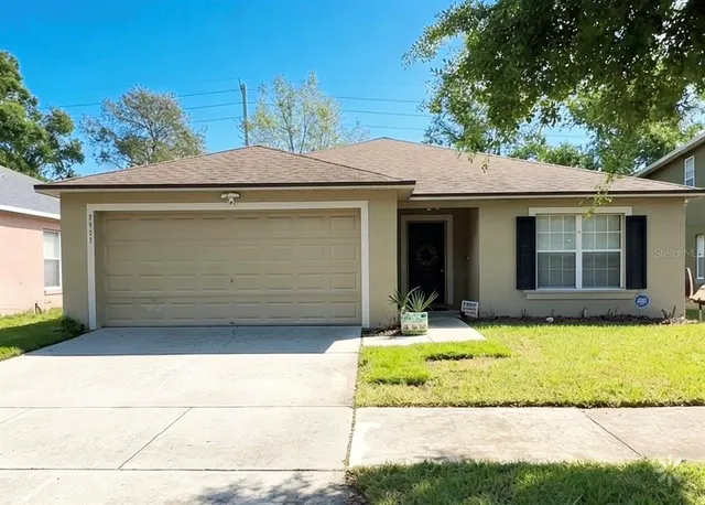 Popular LANGDALE WOODS Real Estate